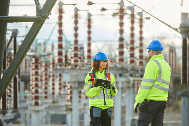 Best Affordable Emergency Electrician  in Calcutta, OH